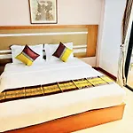 Patong Pool House