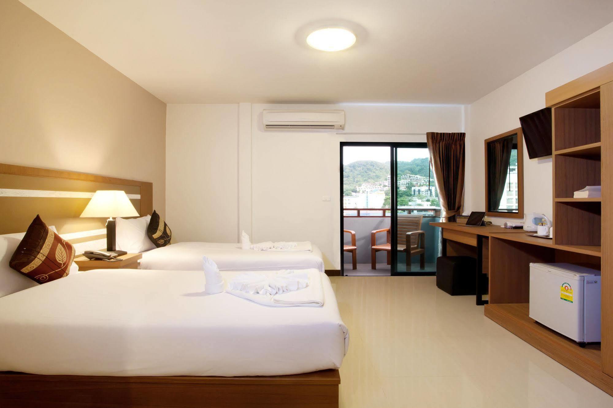 Aparthotel Pool House